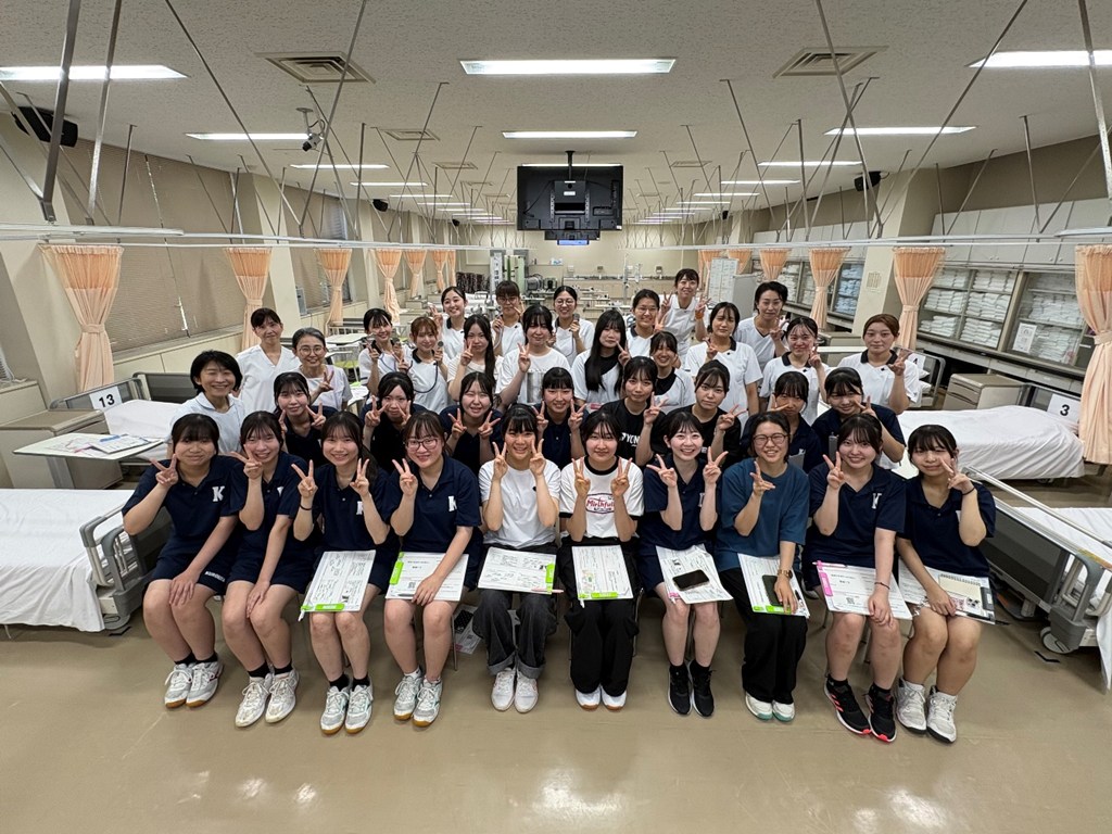 看護学部サマーセミナーの様子(1)